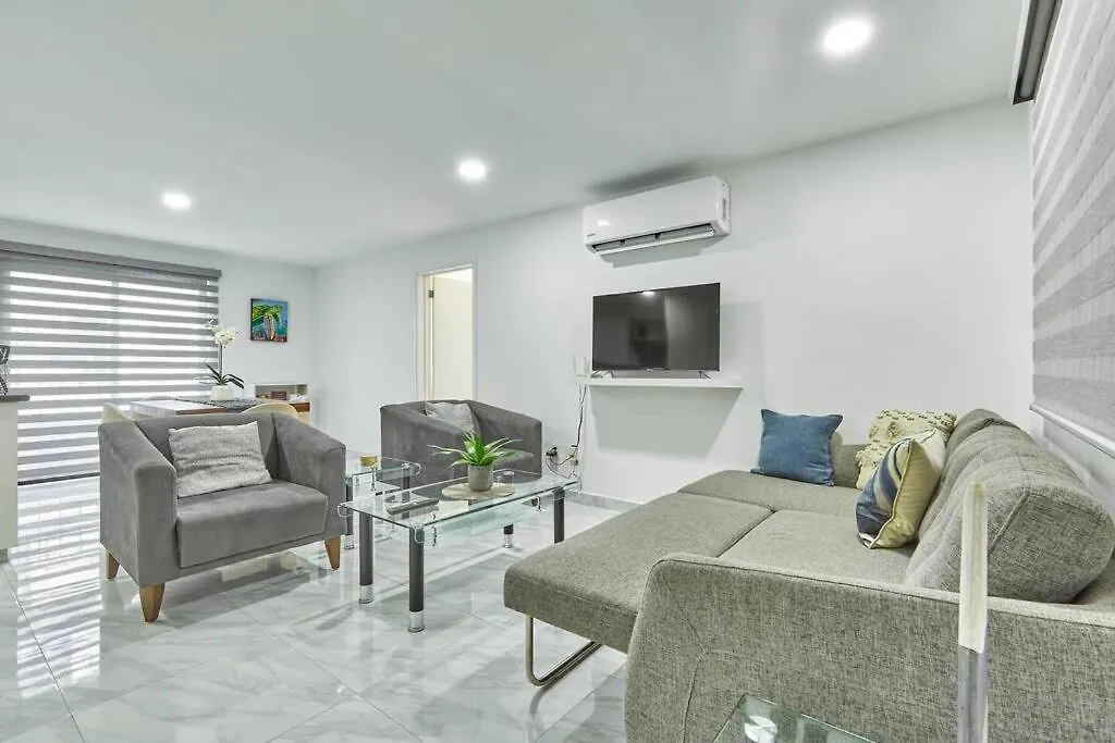 Апартаменты Spacious 1-Bdrm Condo In Heart Of Cabo! Кабо-Сан-Лукас