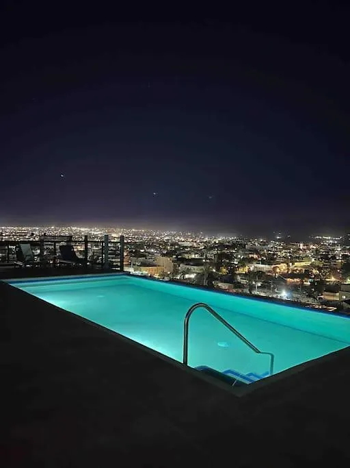 Spacious 1-Bdrm Condo In Heart Of Cabo! Cabo San Lucas Lägenhet